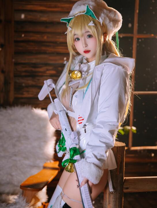 COSPLAY日奈娇 – 胜利女神 妮姬露菲-第3张